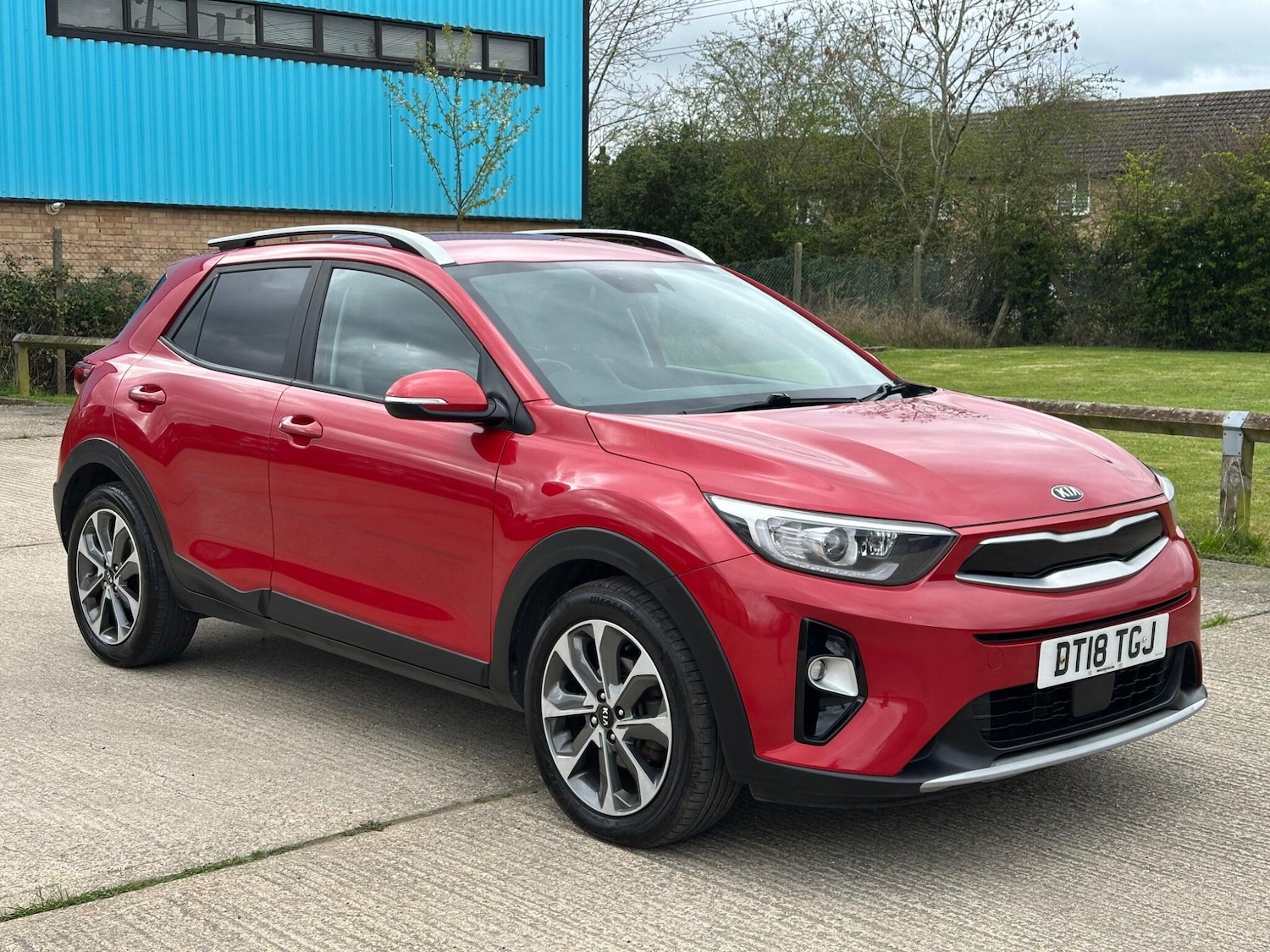 Used Kia Stonic for sale - 78127677: Photo 6