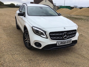 Used Mercedes-Benz GLA 2018 for sale - 77613808: Photo