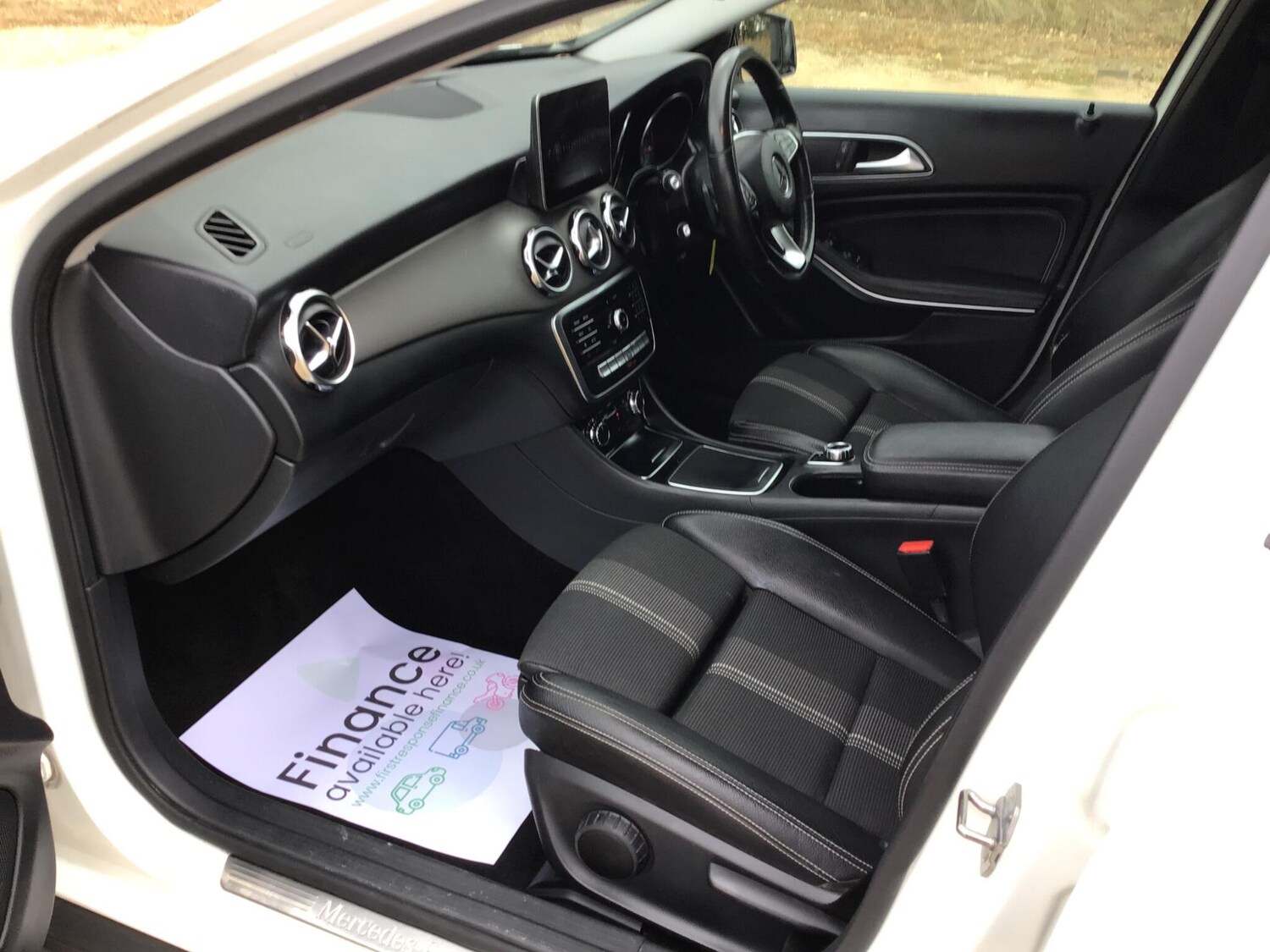 Used Mercedes-Benz GLA 2018 for sale - 77613808: Photo 30