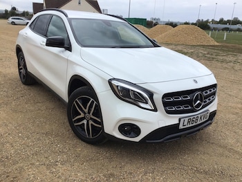 Used Mercedes-Benz GLA 2018 for sale - 77613808: Photo