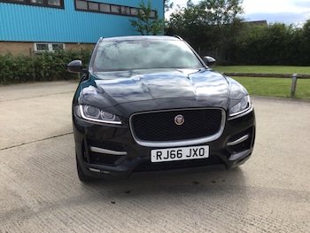 Used Jaguar F-Pace 2016 for sale - 79389629: Photo