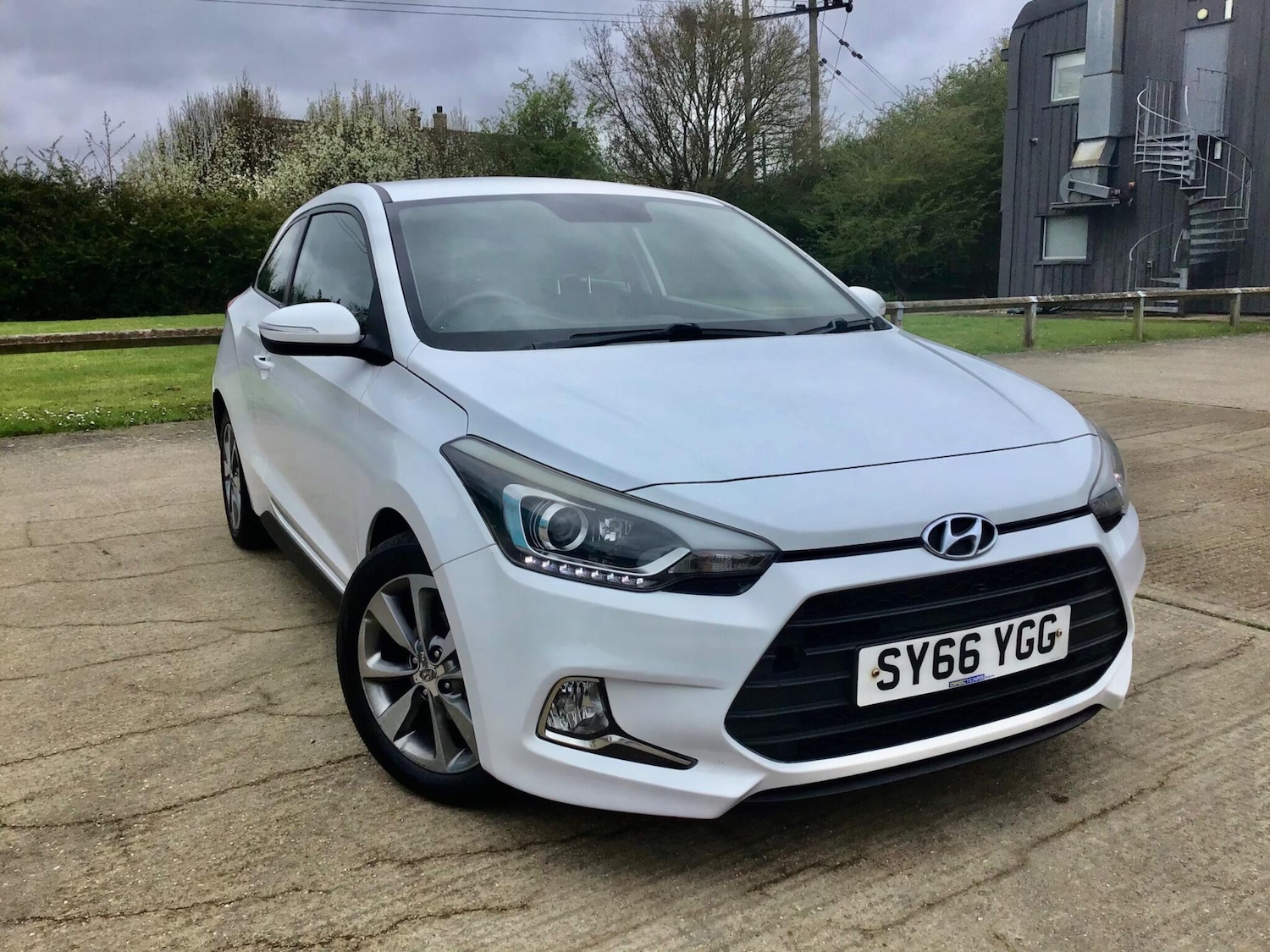 Used Hyundai i20 2016 for sale - 78048102: Photo 1