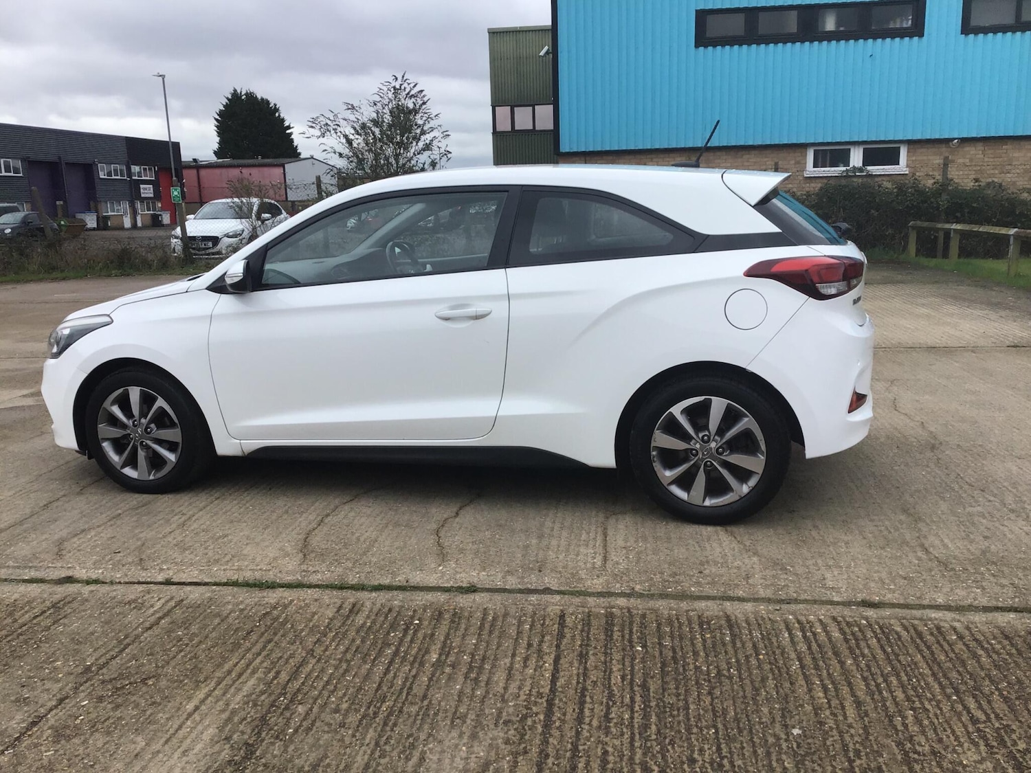 Used Hyundai i20 2016 for sale - 78048102: Photo 15