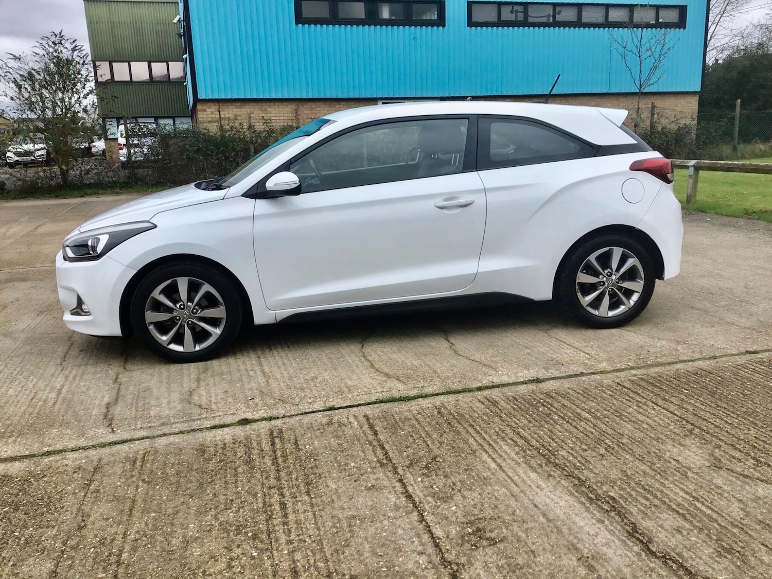 Used Hyundai i20 2016 for sale - 78048102: Photo 17