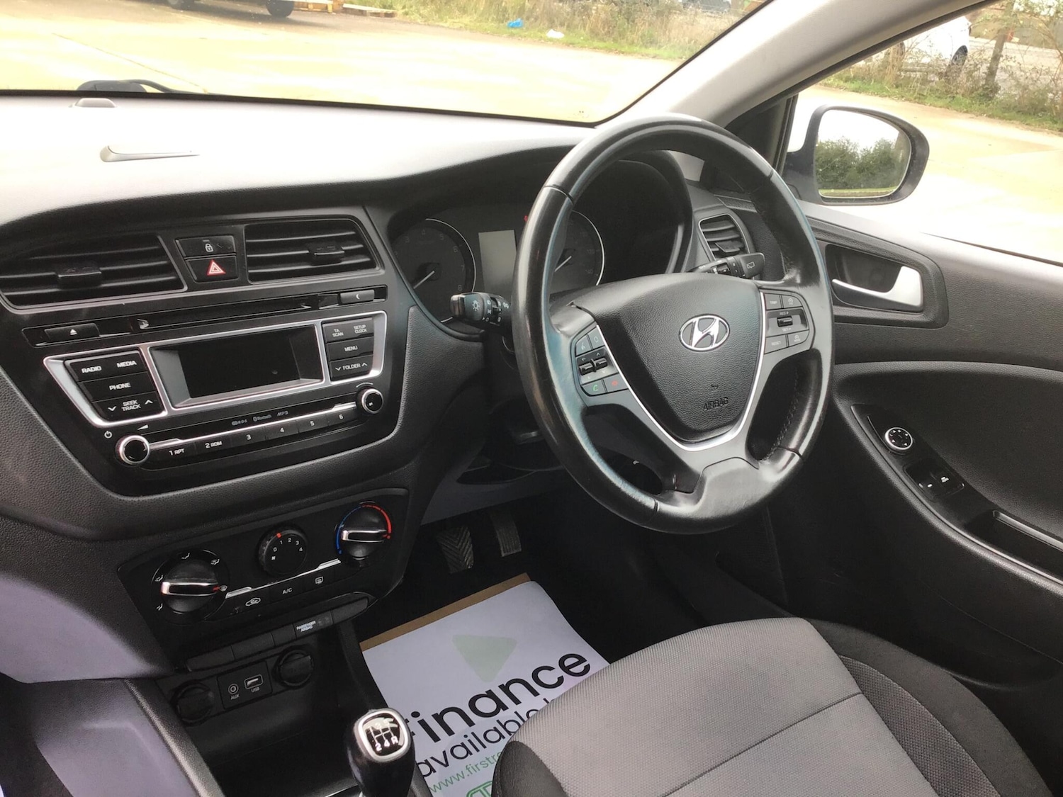 Used Hyundai i20 2016 for sale - 78048102: Photo 31