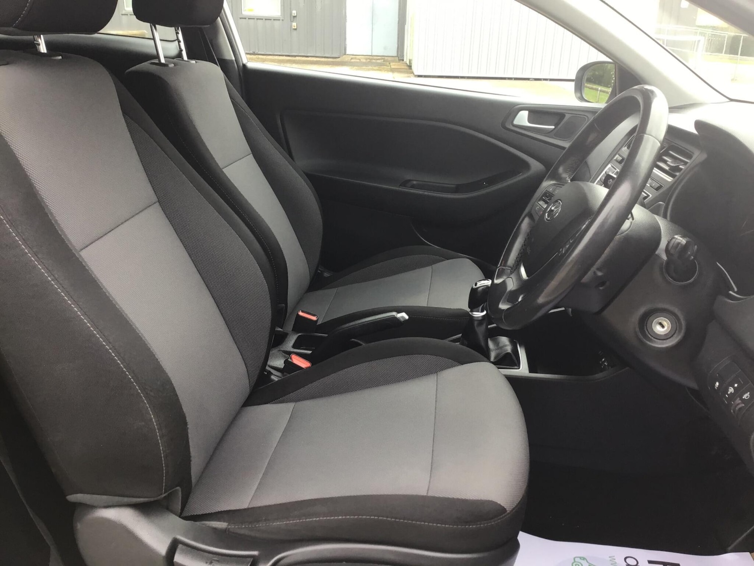 Used Hyundai i20 2016 for sale - 78048102: Photo 36