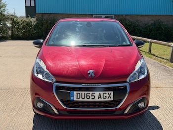 Used Peugeot 208 2015 for sale - 79389668: Photo