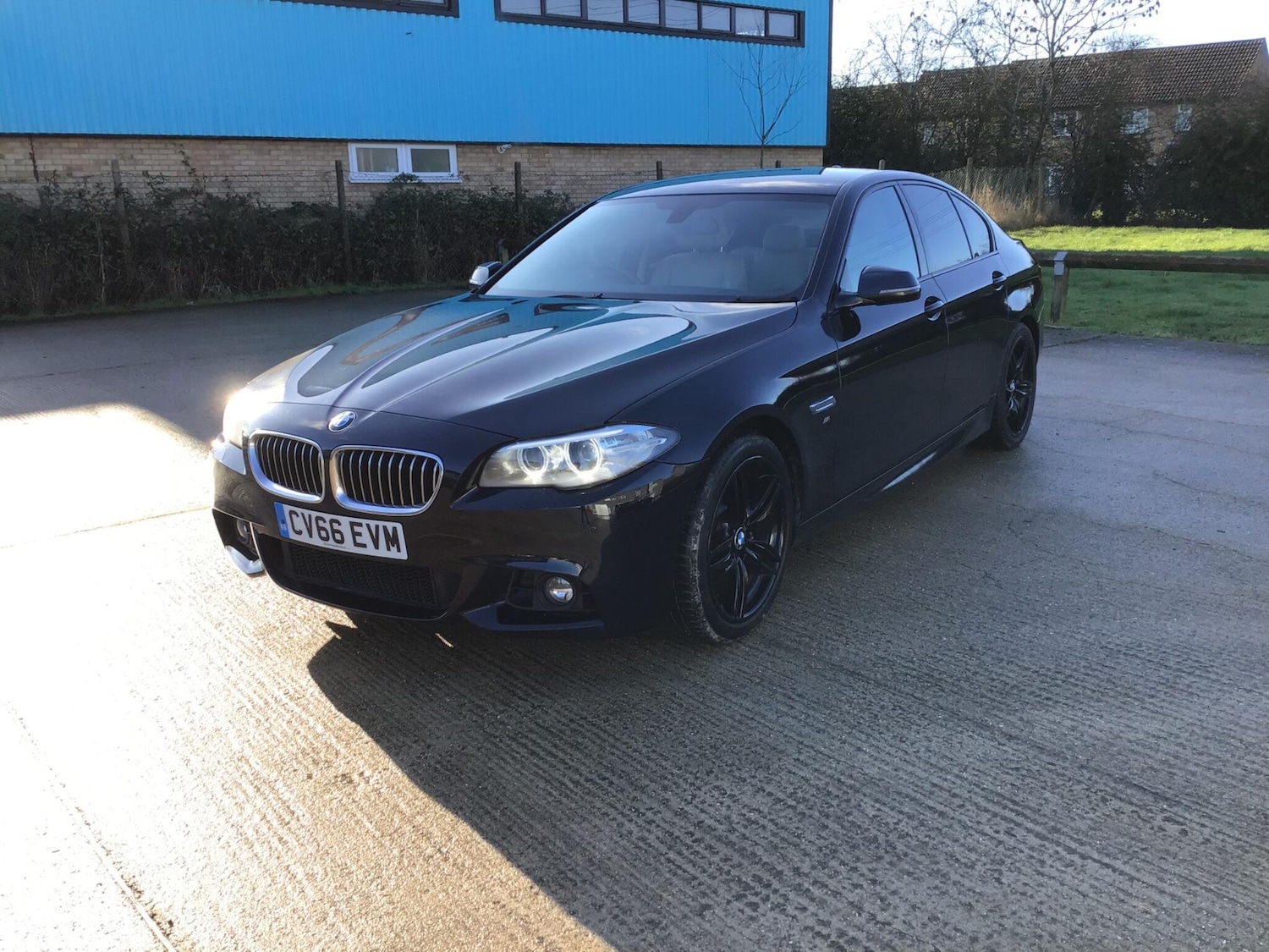 Used BMW 5 Series 2016 for sale - 77613805: Photo 3