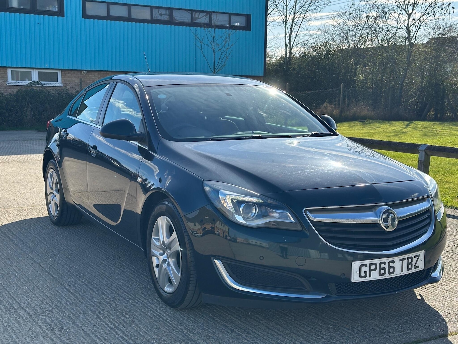 Used Vauxhall Insignia 2017 for sale - 78034766: Photo 5