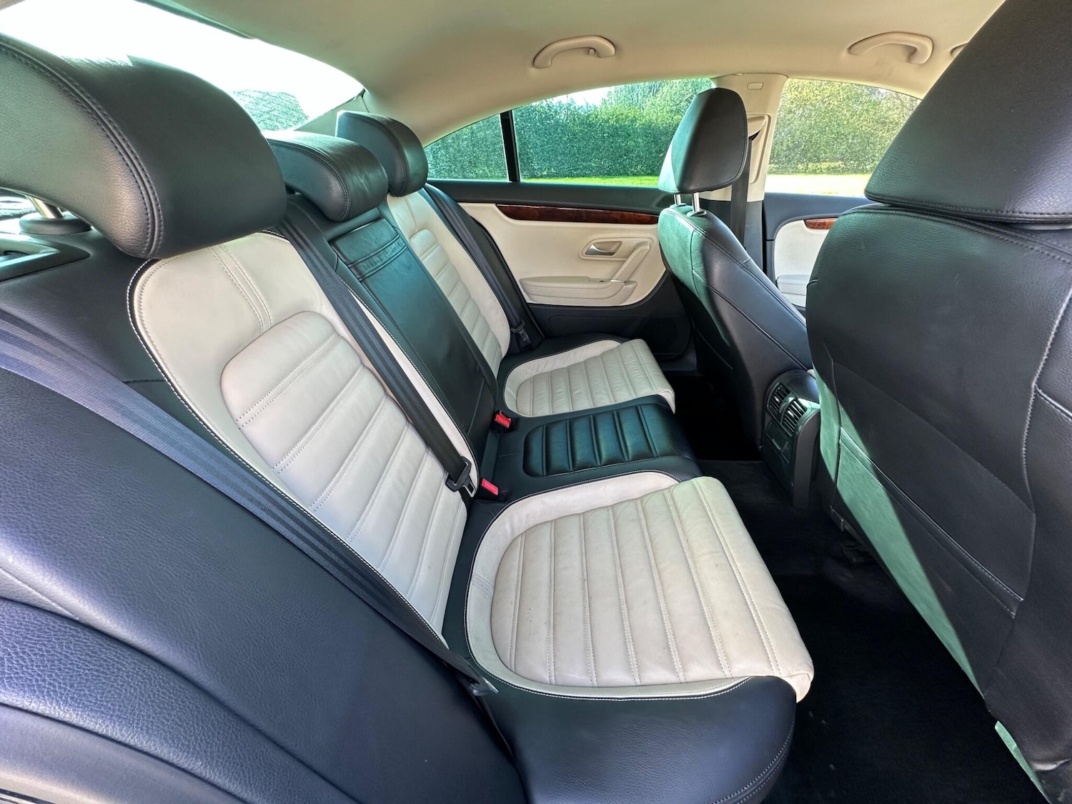 Used Volkswagen Passat 2011 for sale - 78034311: Photo 35