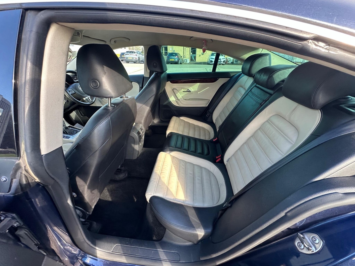 Used Volkswagen Passat 2011 for sale - 78034311: Photo 37