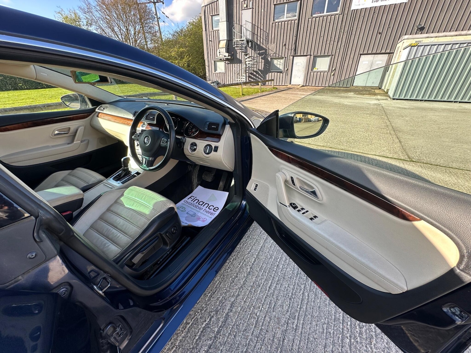 Used Volkswagen Passat 2011 for sale - 78034311: Photo 51