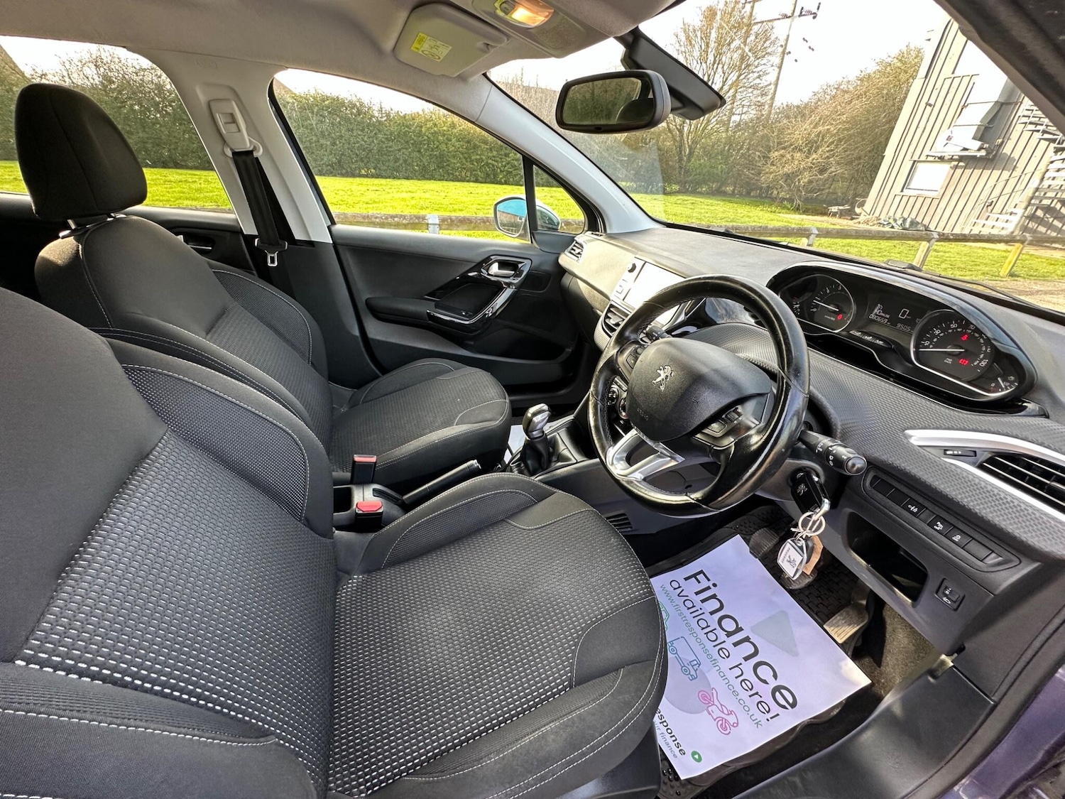 Used Peugeot 208 for sale - 77809081: Photo 31