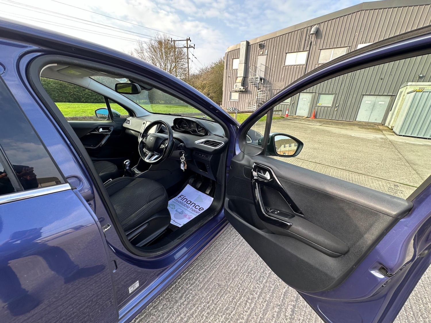 Used Peugeot 208 for sale - 77809081: Photo 38