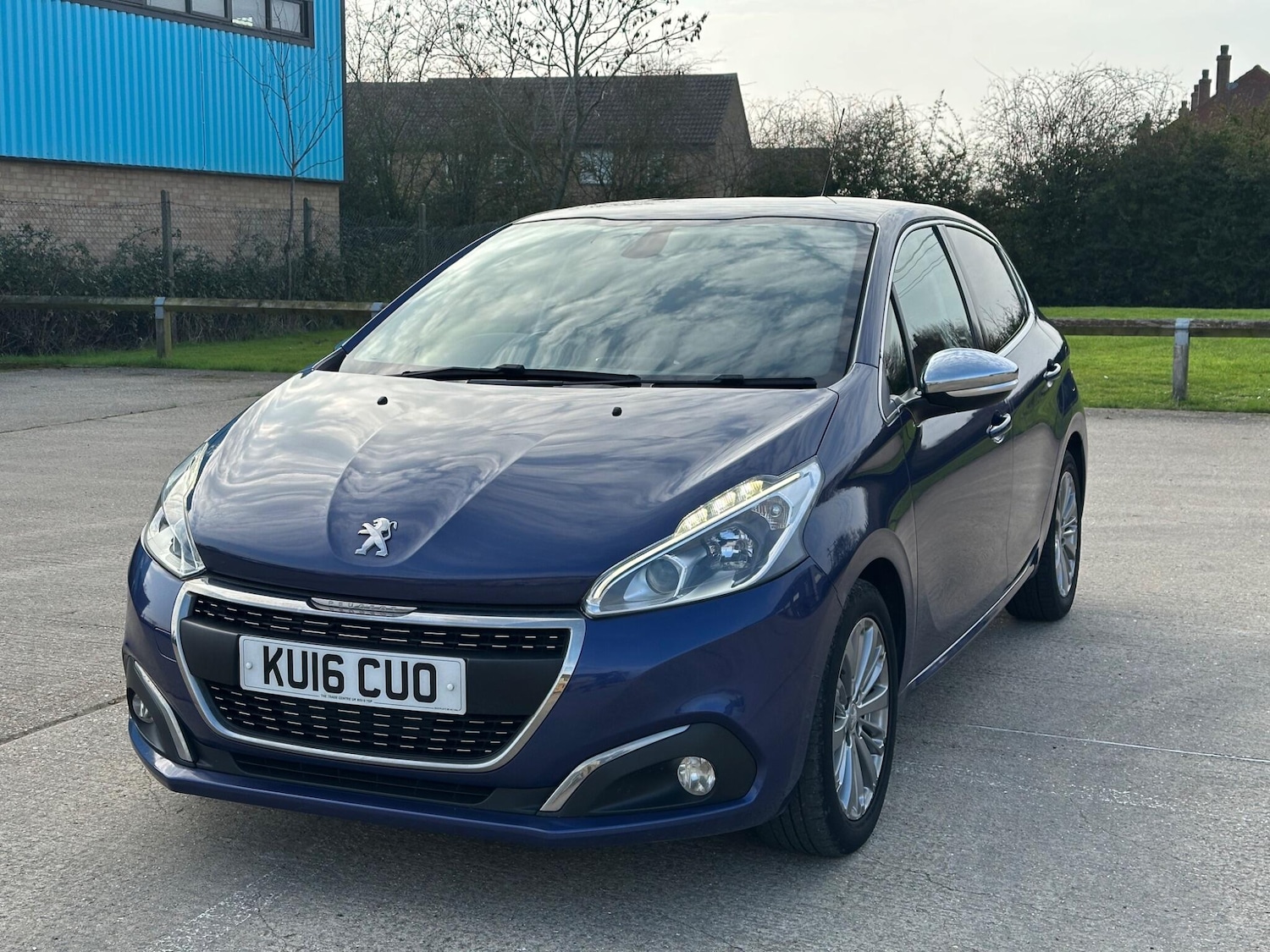 Used Peugeot 208 for sale - 77809081: Photo 4