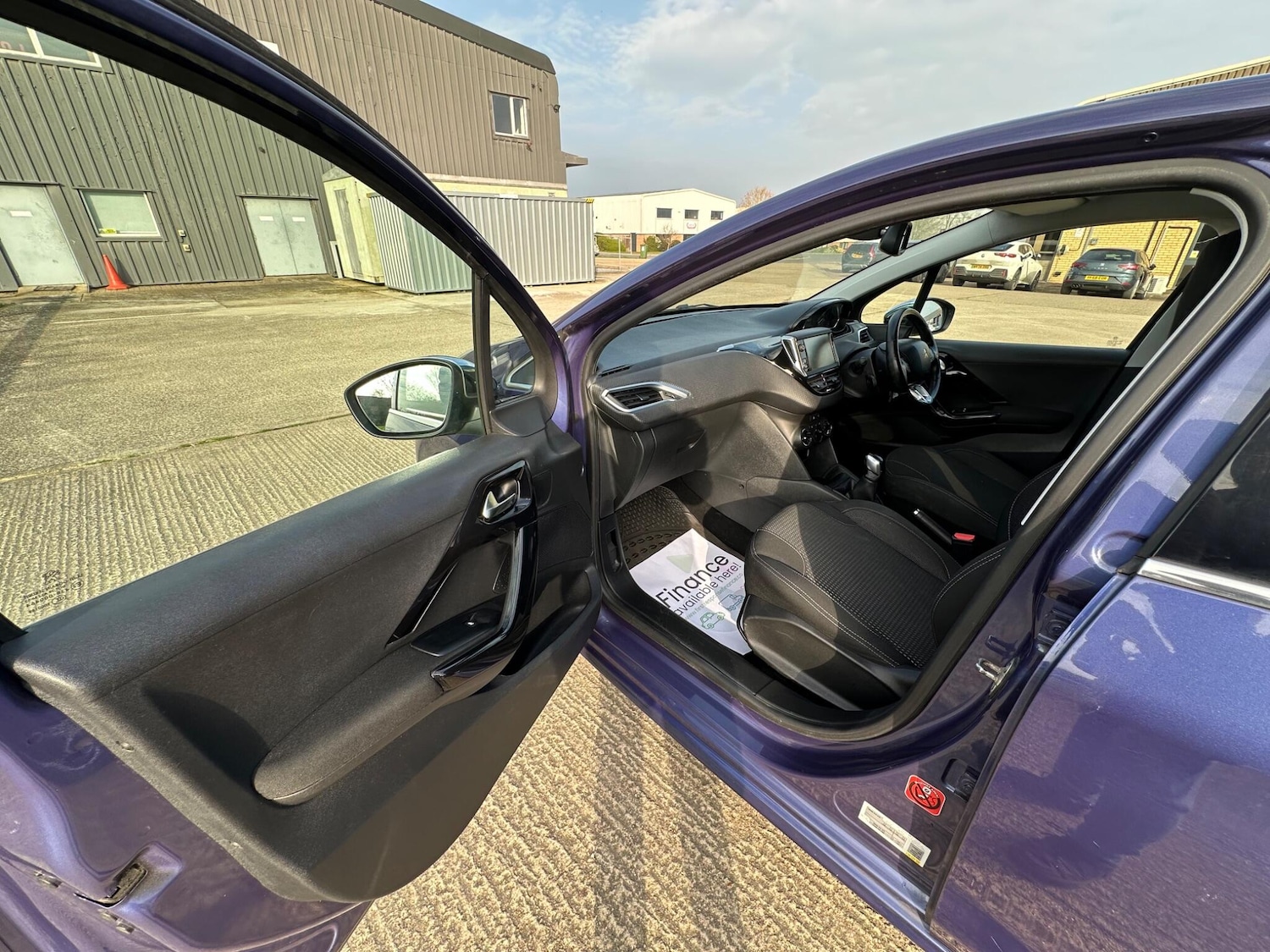 Used Peugeot 208 for sale - 77809081: Photo 40