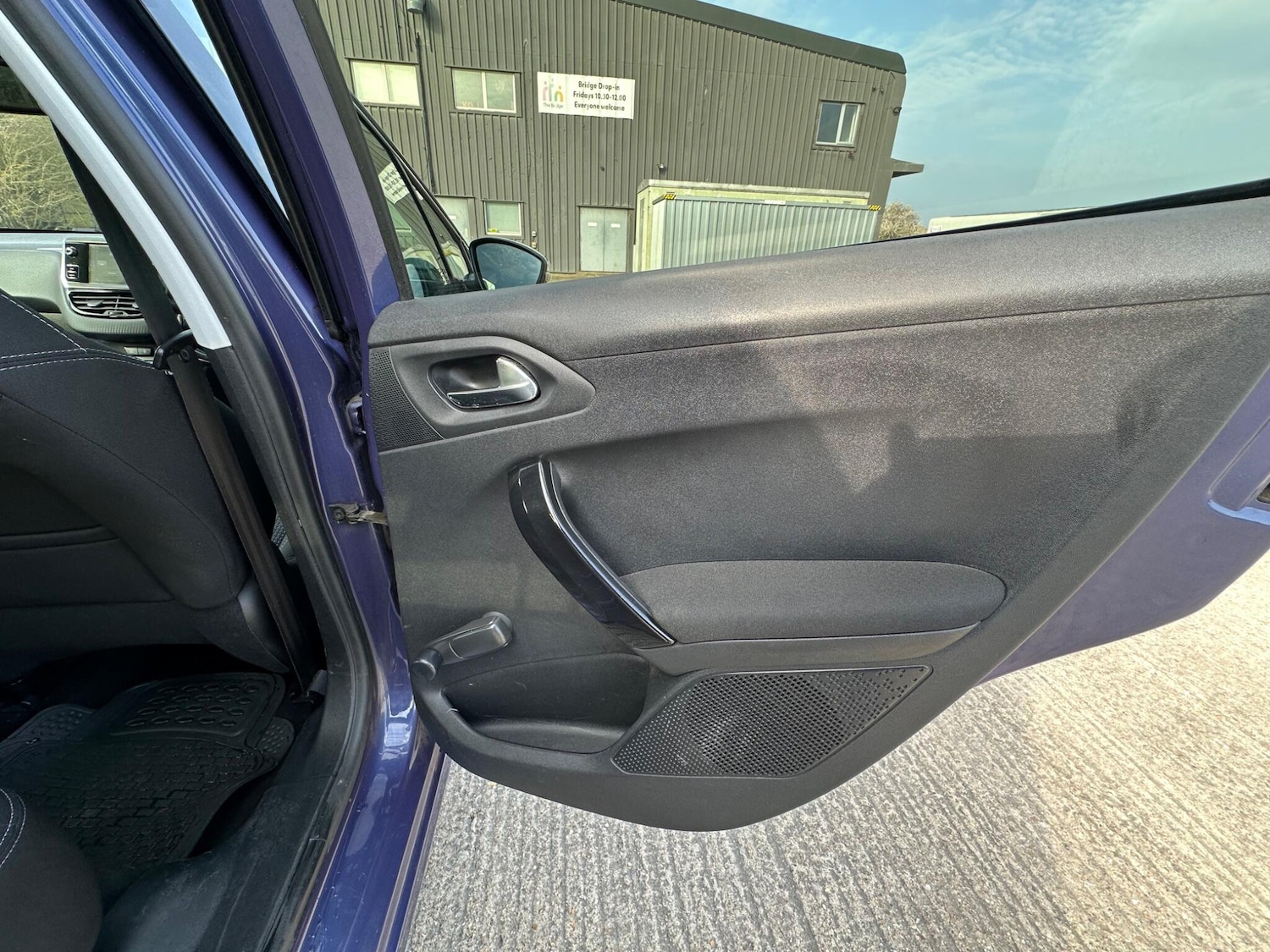 Used Peugeot 208 for sale - 77809081: Photo 43