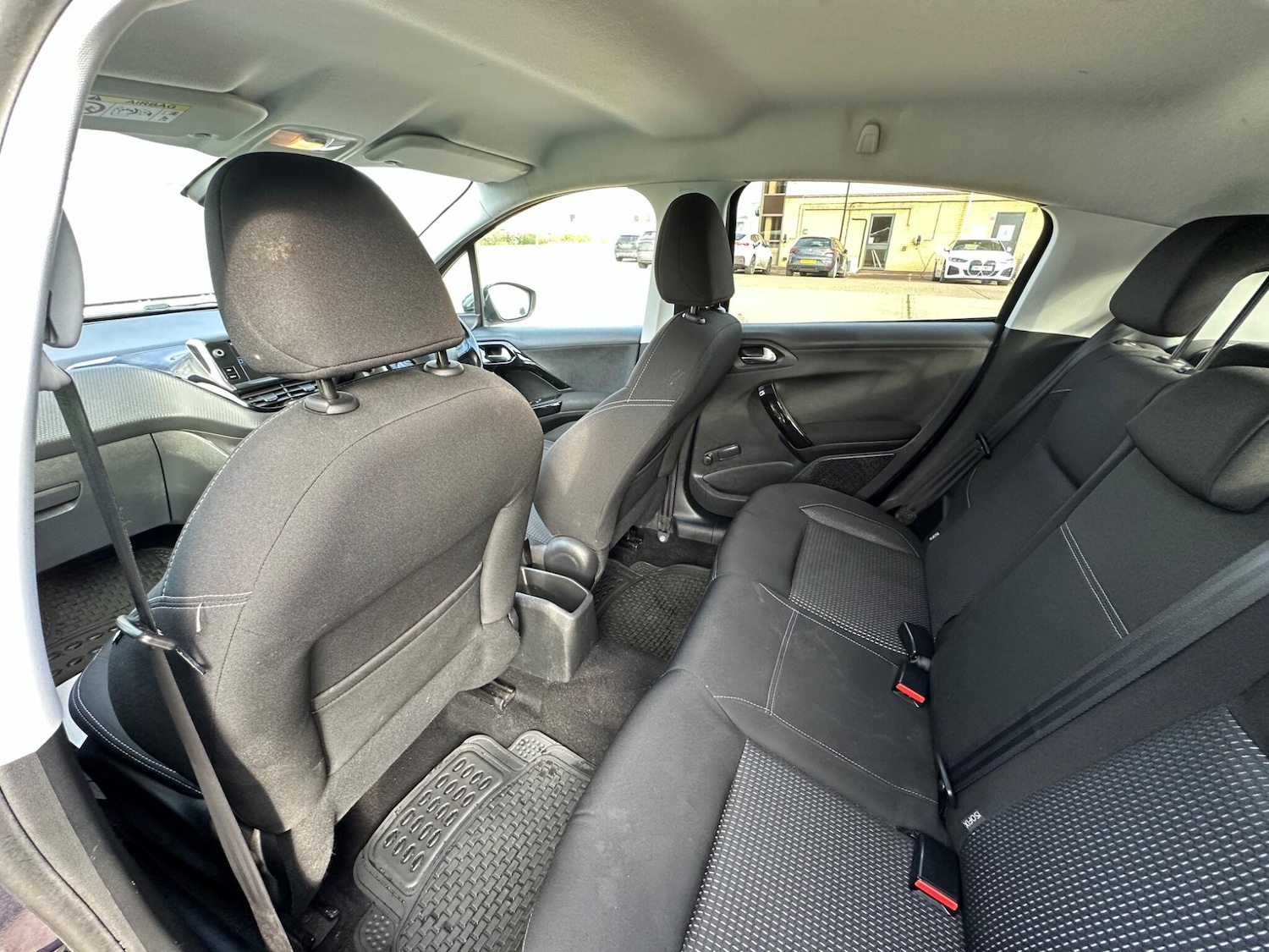 Used Peugeot 208 for sale - 77809081: Photo 46