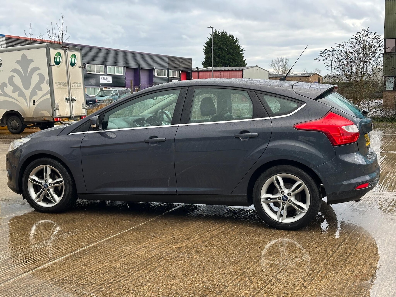 Used Ford Focus for sale - 77704760: Photo 10