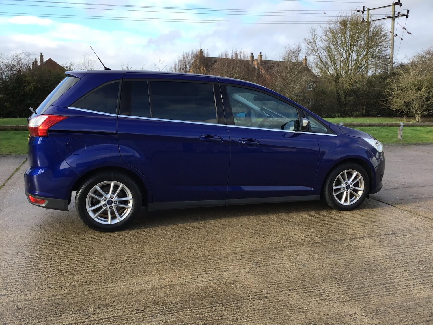 Used Ford Grand C-Max 2015 for sale - 77612535: Photo 22