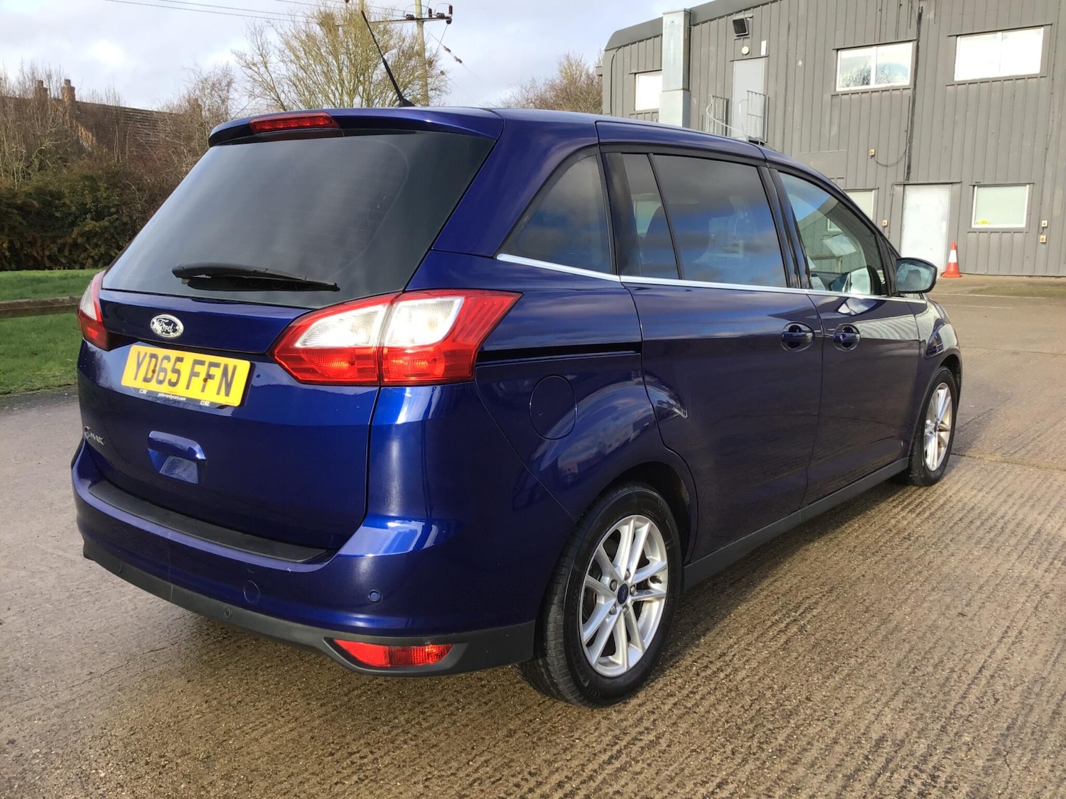 Used Ford Grand C-Max 2015 for sale - 77612535: Photo 23