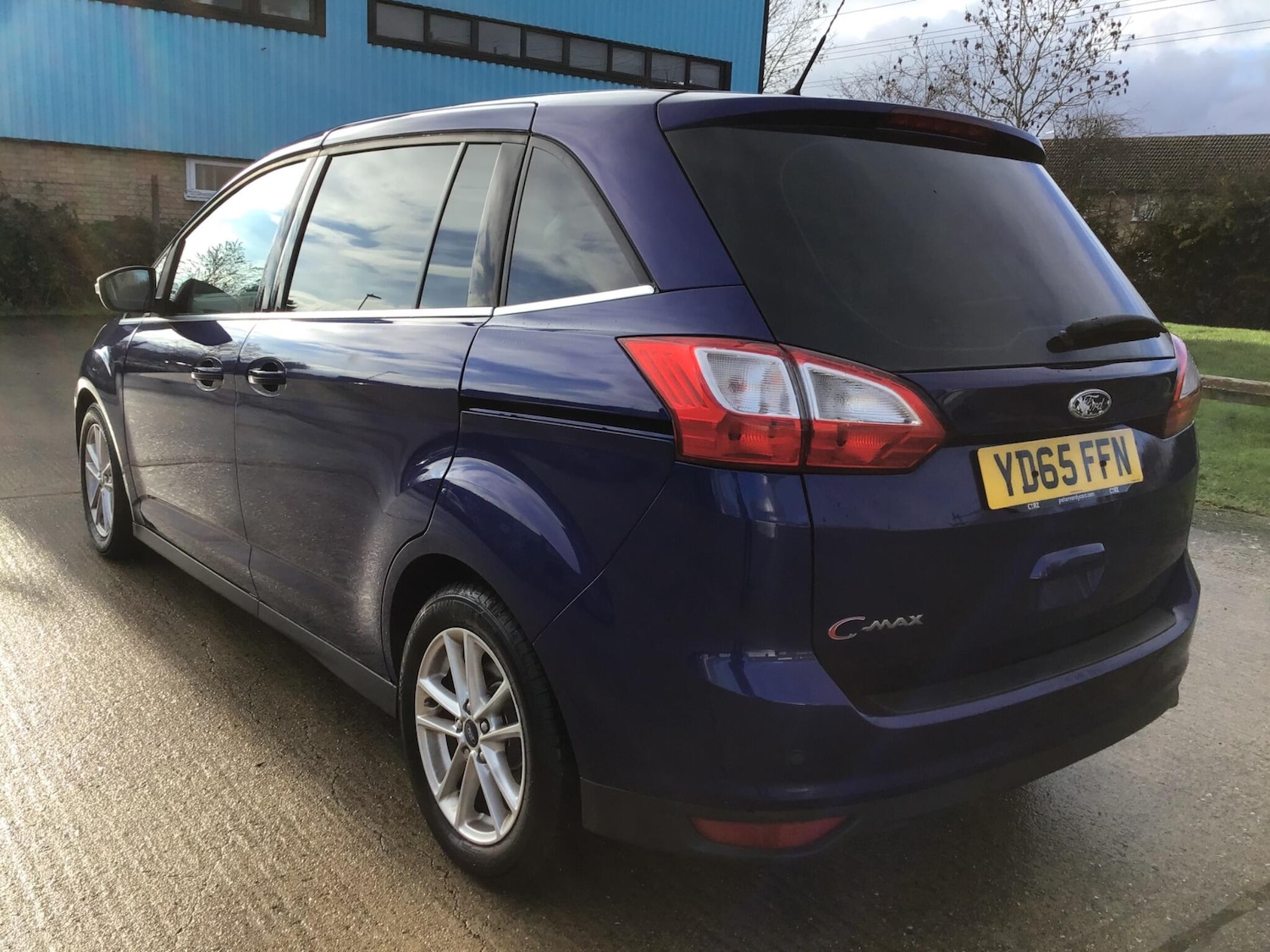 Used Ford Grand C-Max 2015 for sale - 77612535: Photo 4