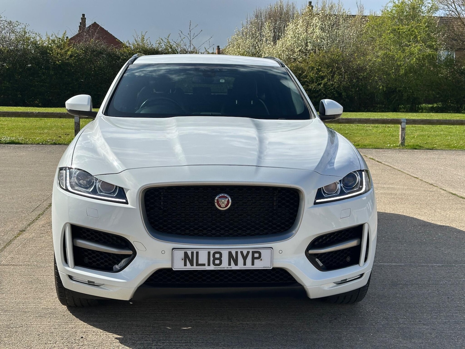 Used Jaguar F-Pace for sale - 78058722: Photo 2