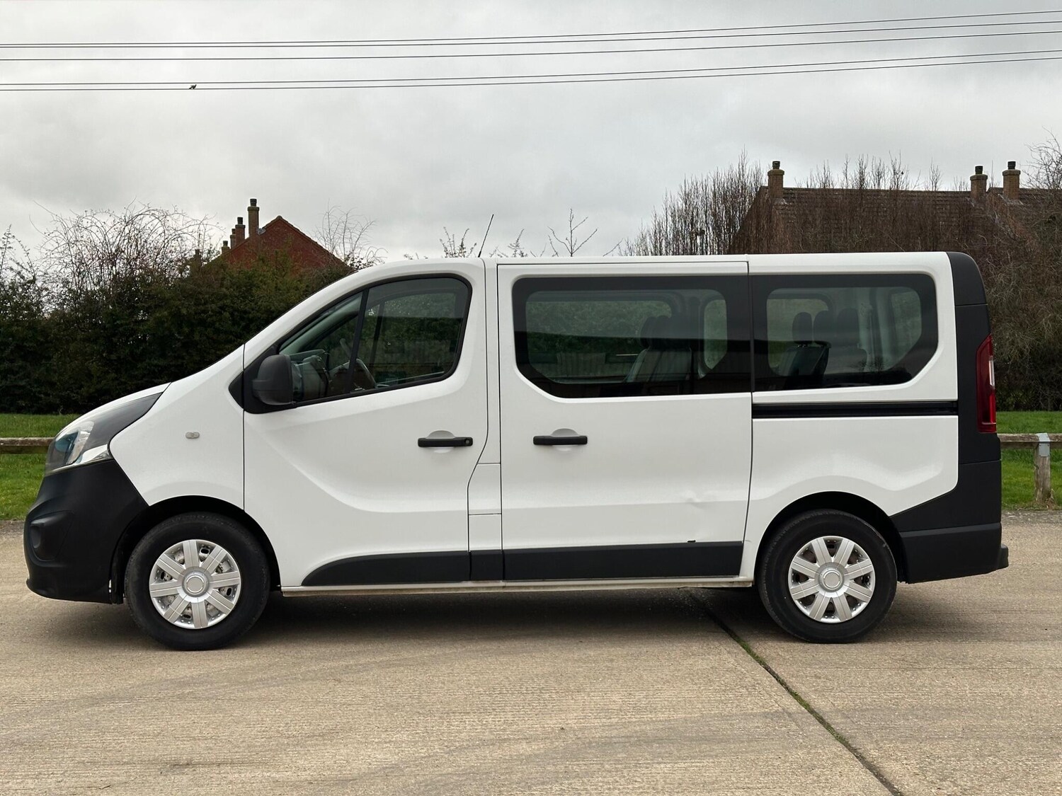 Used Vauxhall Vivaro 2015 for sale - 77613807: Photo 19