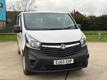 Used Vauxhall Vivaro 2015 for sale - 77613807: Photo