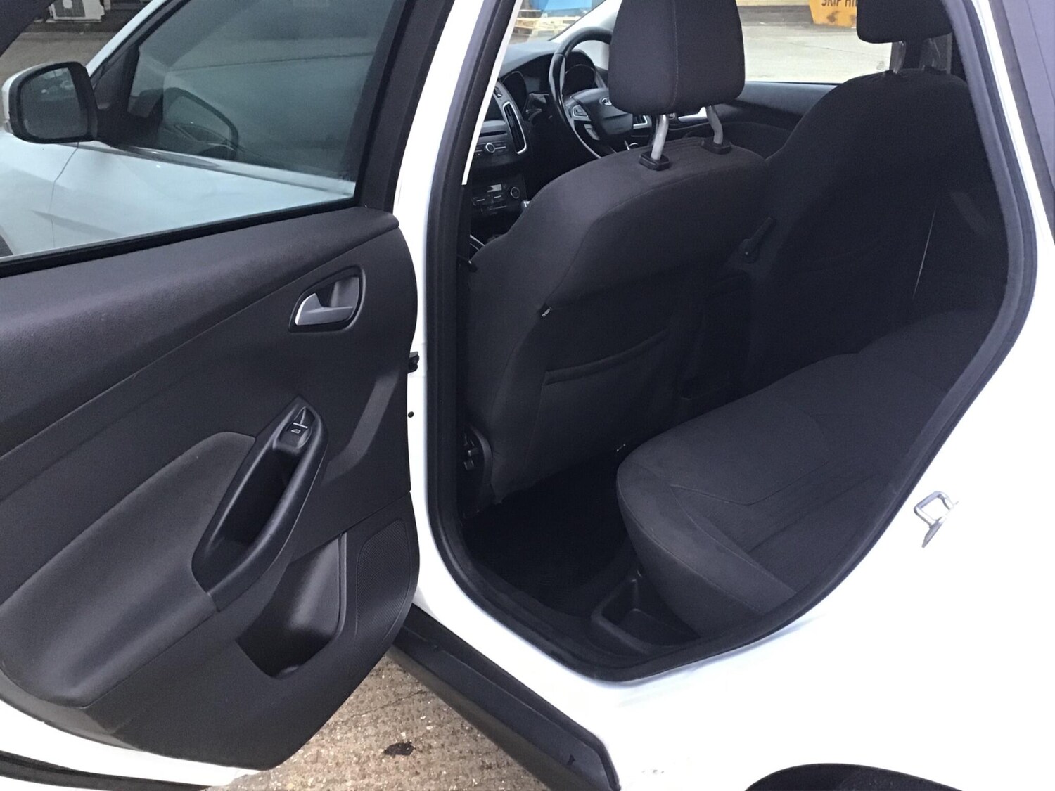 Used Ford Focus 2015 for sale - 77613809: Photo 39