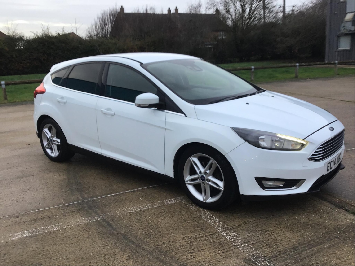 Used Ford Focus 2015 for sale - 77613809: Photo 5