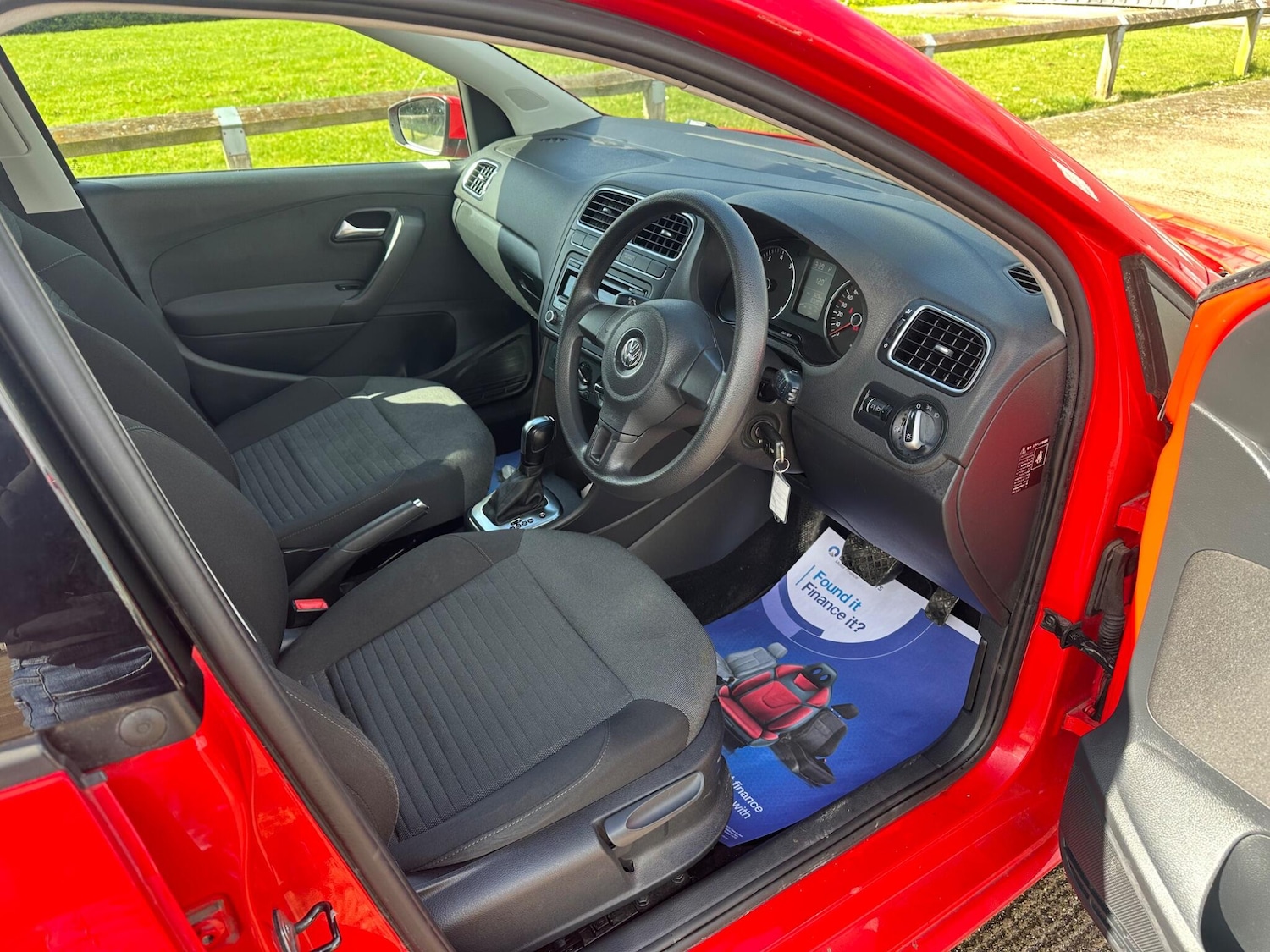 Used Volkswagen Polo for sale - 78086671: Photo 24