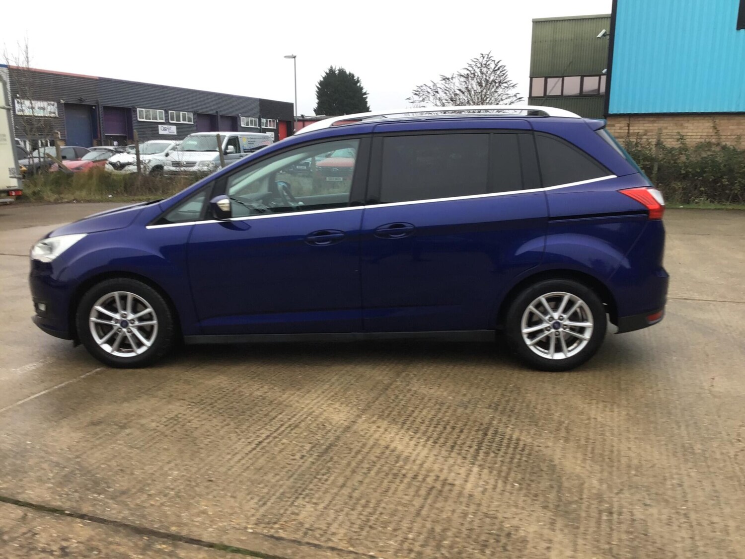 Used Ford Grand C-Max 2016 for sale - 77613800: Photo 14
