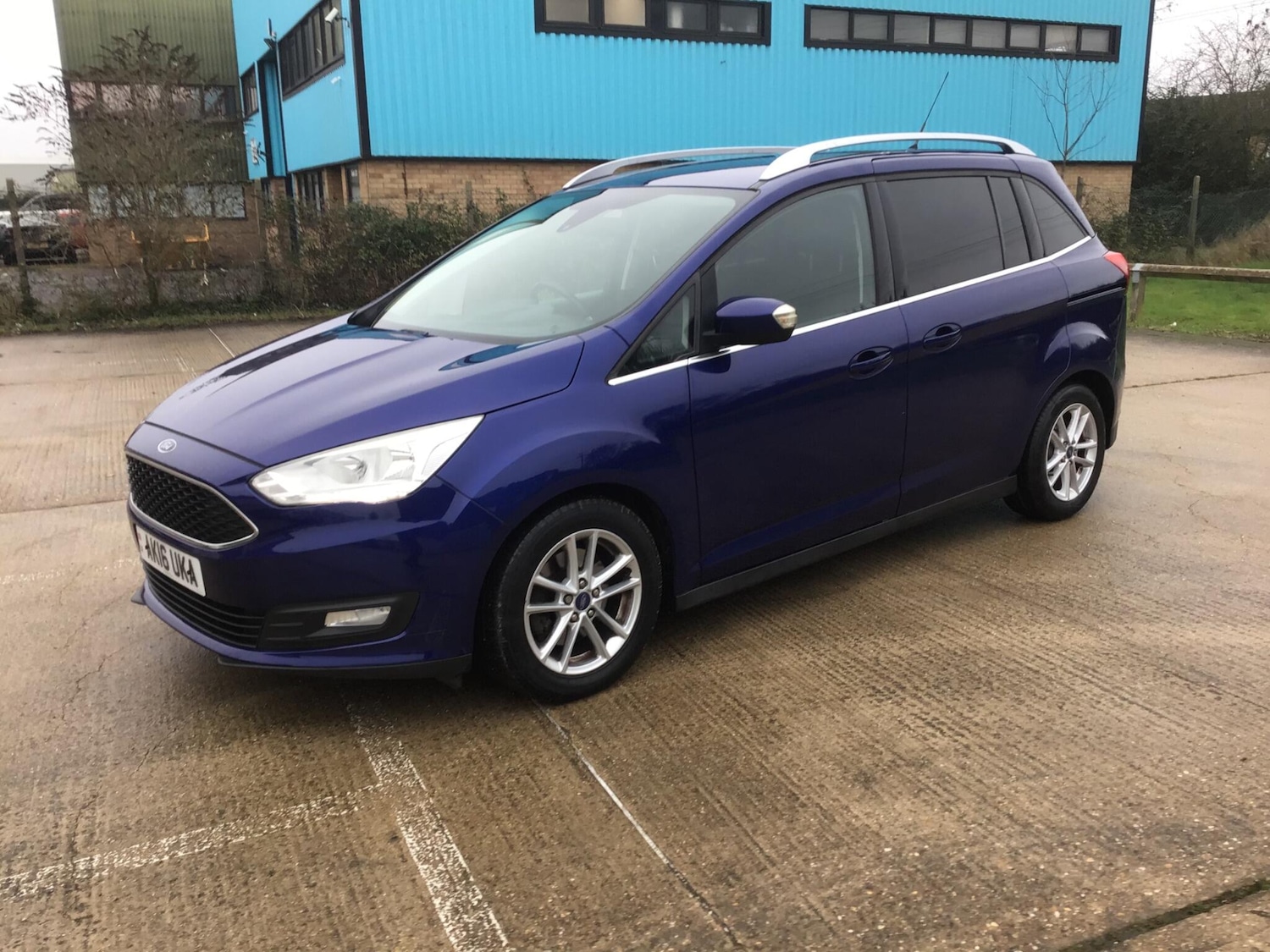 Used Ford Grand C-Max 2016 for sale - 77613800: Photo 3