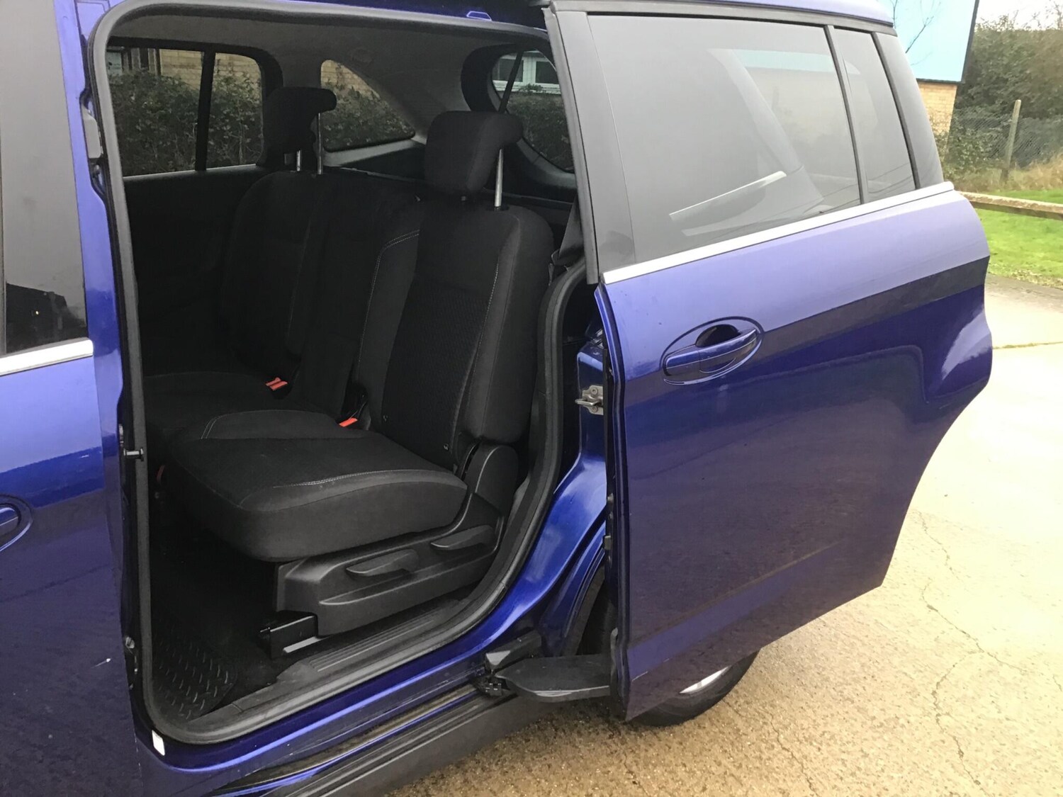 Used Ford Grand C-Max 2016 for sale - 77613800: Photo 34