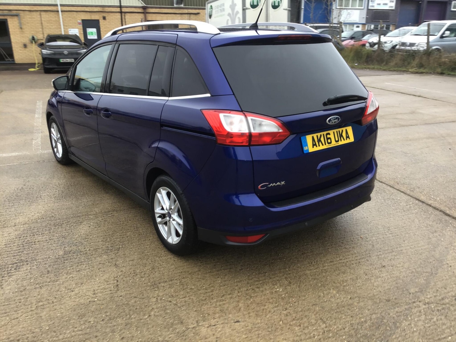 Used Ford Grand C-Max 2016 for sale - 77613800: Photo 4