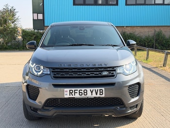 Used Land Rover Discovery Sport 2019 for sale - 79389655: Photo