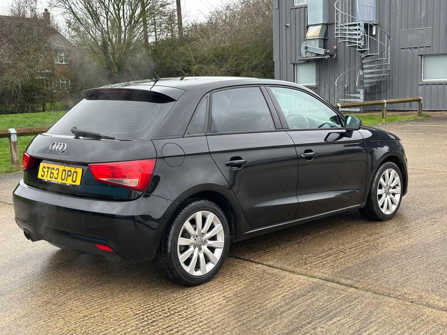 Used Audi A1 2013 for sale - 77611739: Photo 16