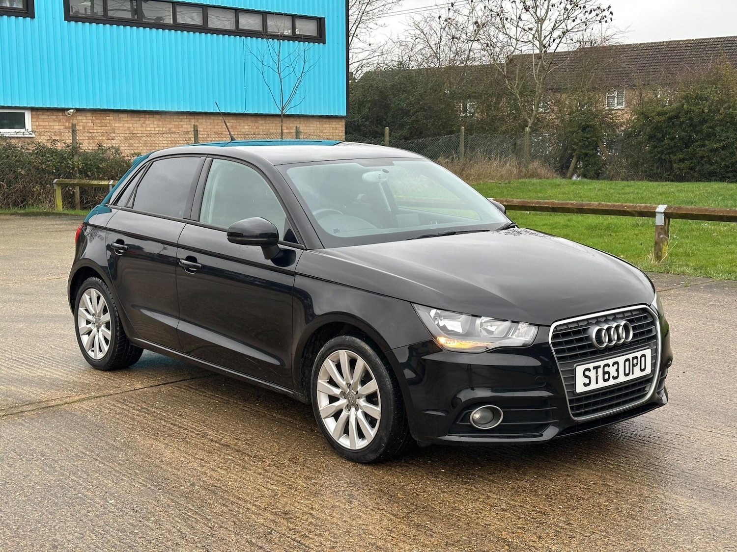 Used Audi A1 2013 for sale - 77611739: Photo 5