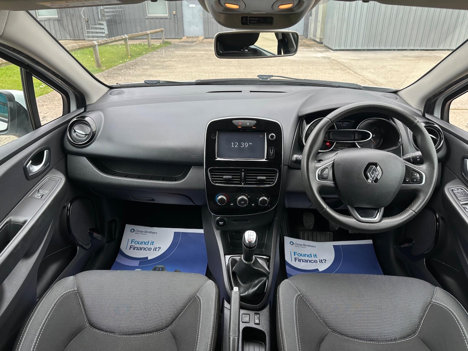 Used Renault Clio 2017 for sale - 78086635: Photo 24