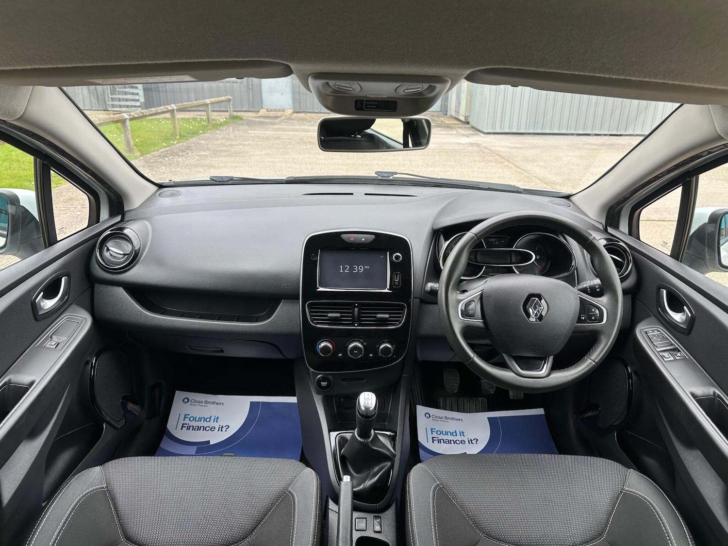 Used Renault Clio 2017 for sale - 78086635: Photo 29