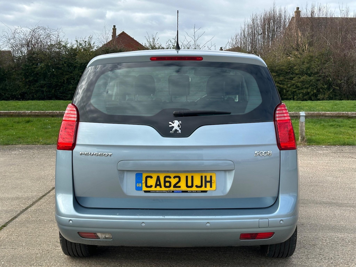 Used Peugeot 5008 2012 for sale - 77647129: Photo 8