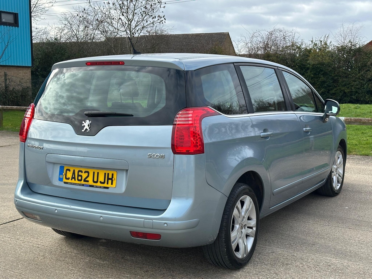 Used Peugeot 5008 2012 for sale - 77647129: Photo 9