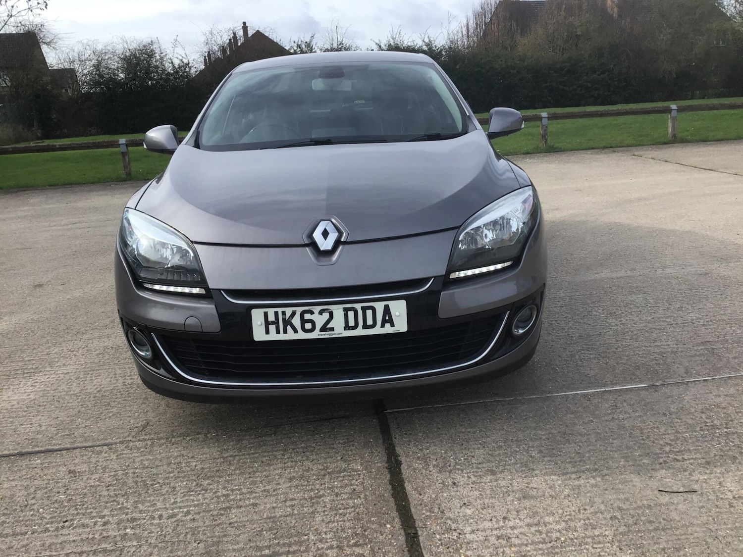 Used Renault Megane 2012 for sale - 77882535: Photo 2