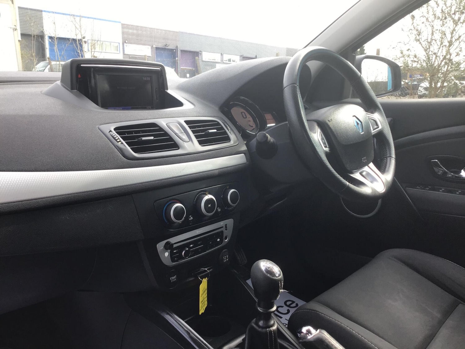Used Renault Megane 2012 for sale - 77882535: Photo 31