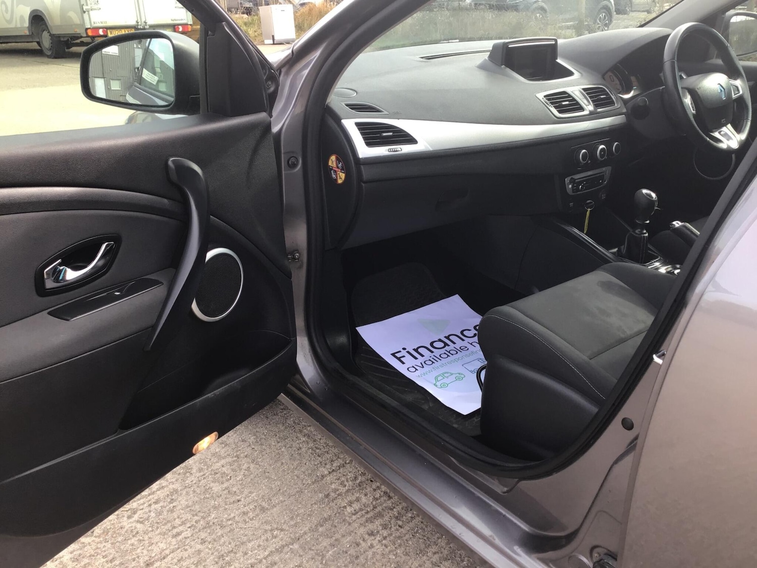 Used Renault Megane 2012 for sale - 77882535: Photo 42