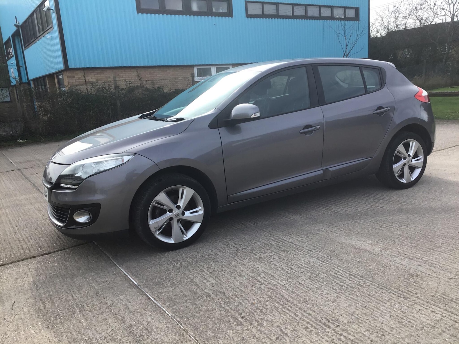 Used Renault Megane 2012 for sale - 77882535: Photo 46