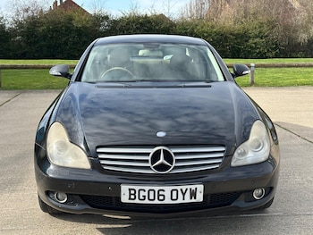 Used Mercedes-Benz CLS 2006 for sale - 77737876: Photo