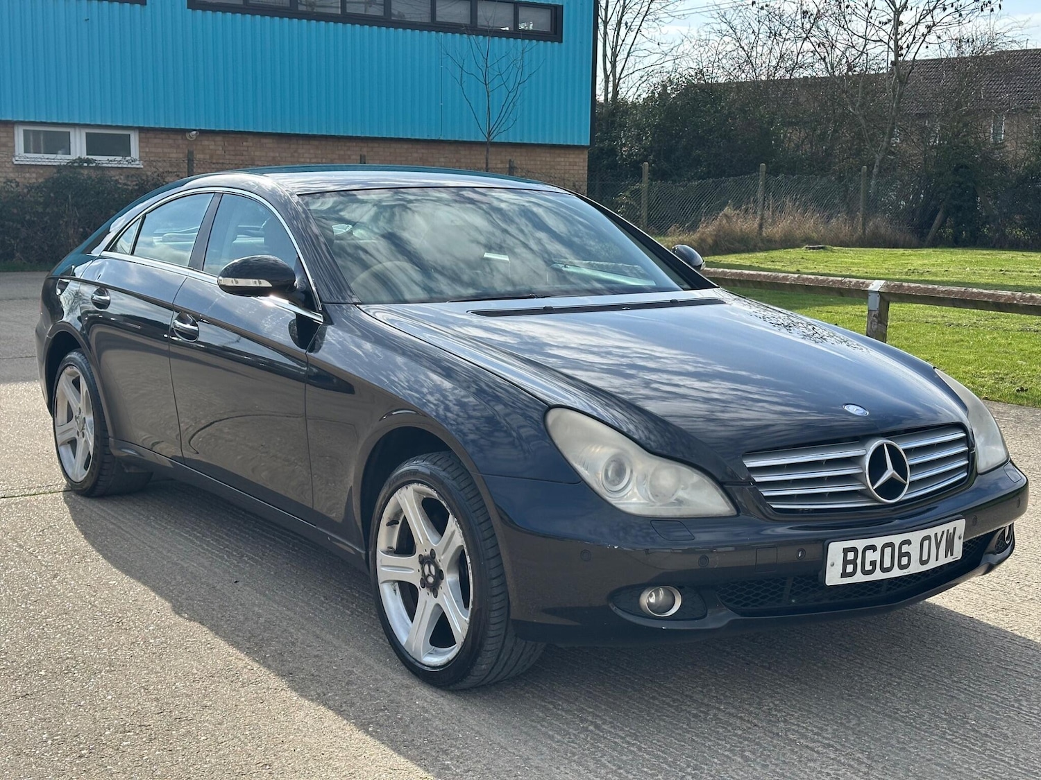 Used Mercedes-Benz CLS 2006 for sale - 77737876: Photo 6