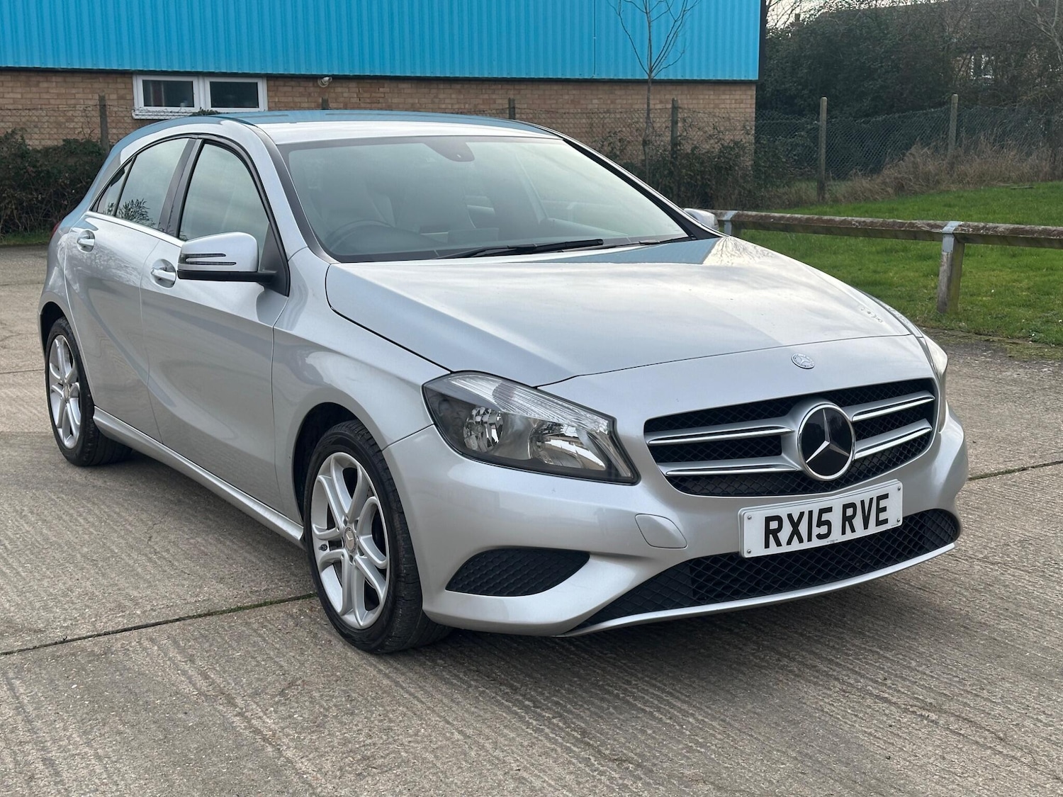 Used Mercedes-Benz A-Class 2015 for sale - 77612601: Photo 20